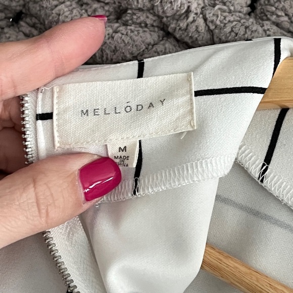 MELLODAY White & Black 3/4 Sleeve Shirt - Picture 5 of 8